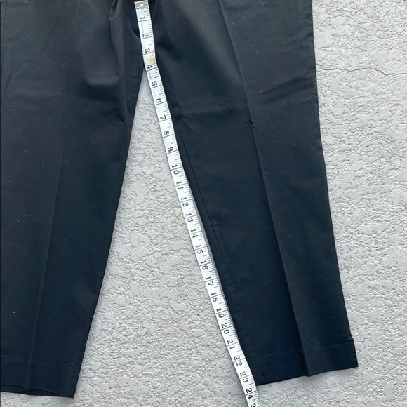 Classic Black Cropped Pants - Picture 5 of 6